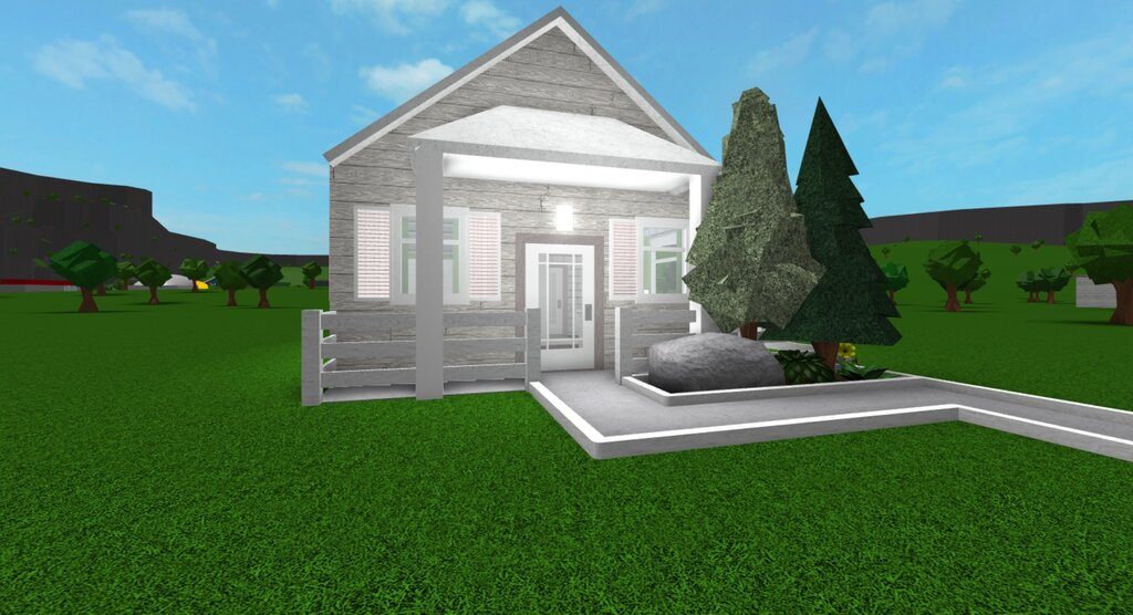 simple bloxburg houses