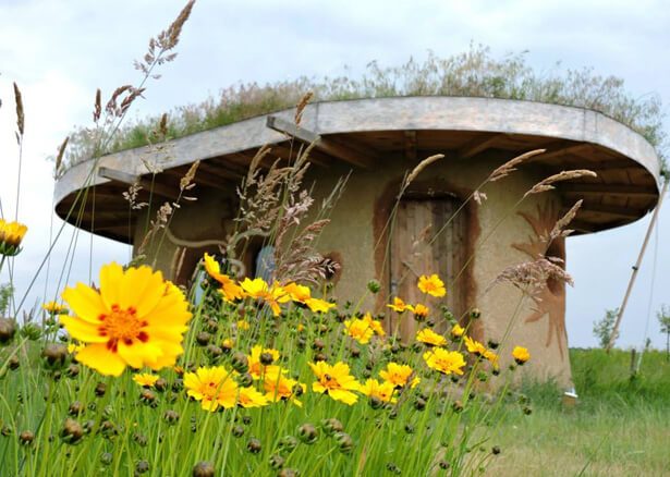 Tiny Summer Cob House, Bulgaria