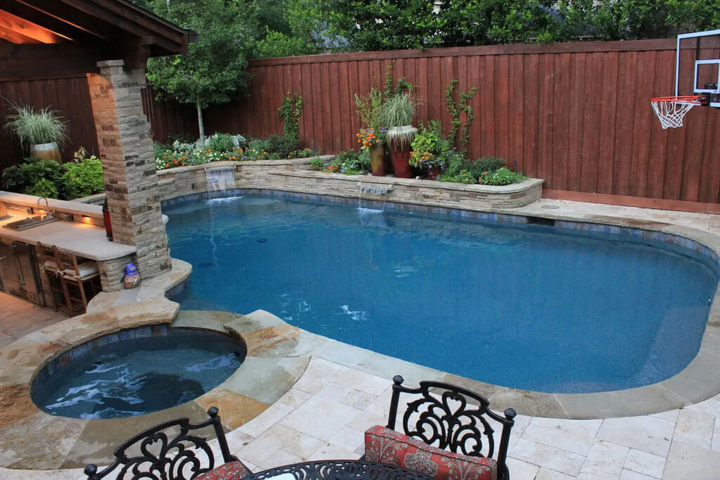 Wall-Mount Pool