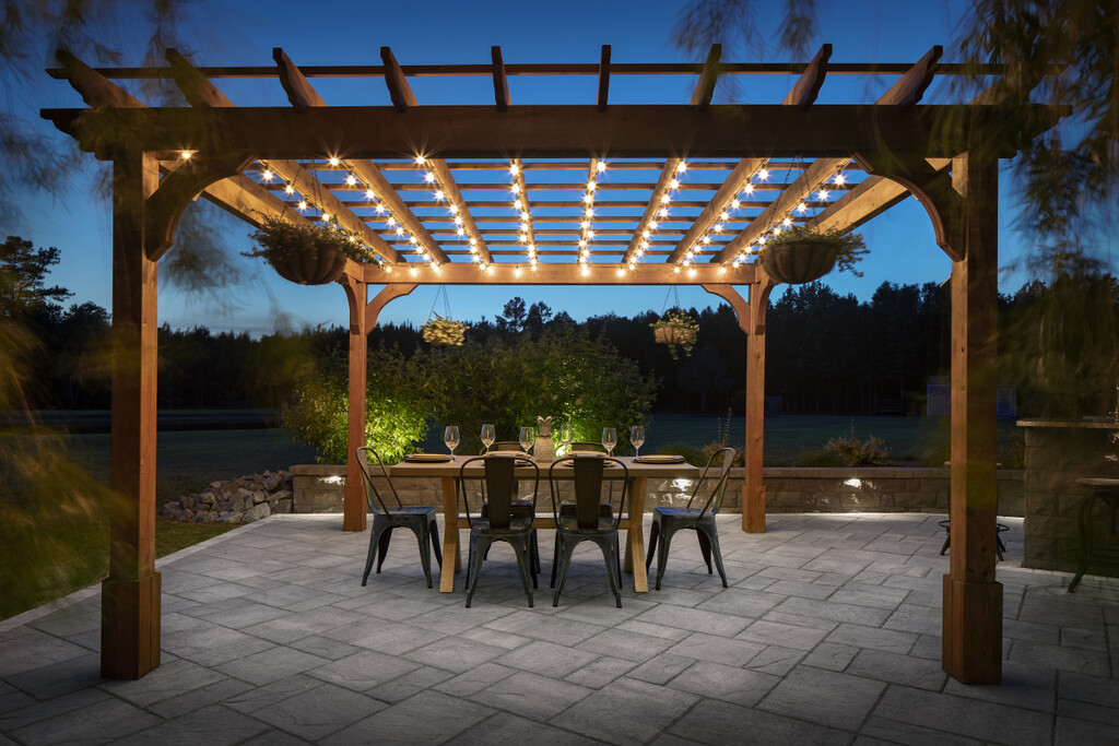 pergola living space