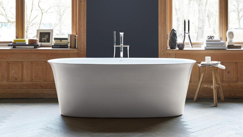 how to clean acrylic bathtubs