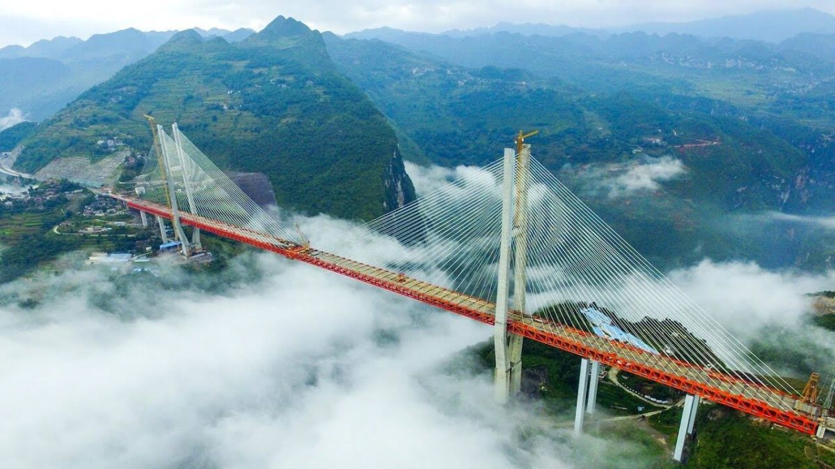 Top 10 Tallest Bridges In The World That You Must Check Out : A incredible photo showing an gorgeous scenery. Its tones are just vibrant and combination flawlessly. The composition is wonderful, with the particulars are also very sharp.