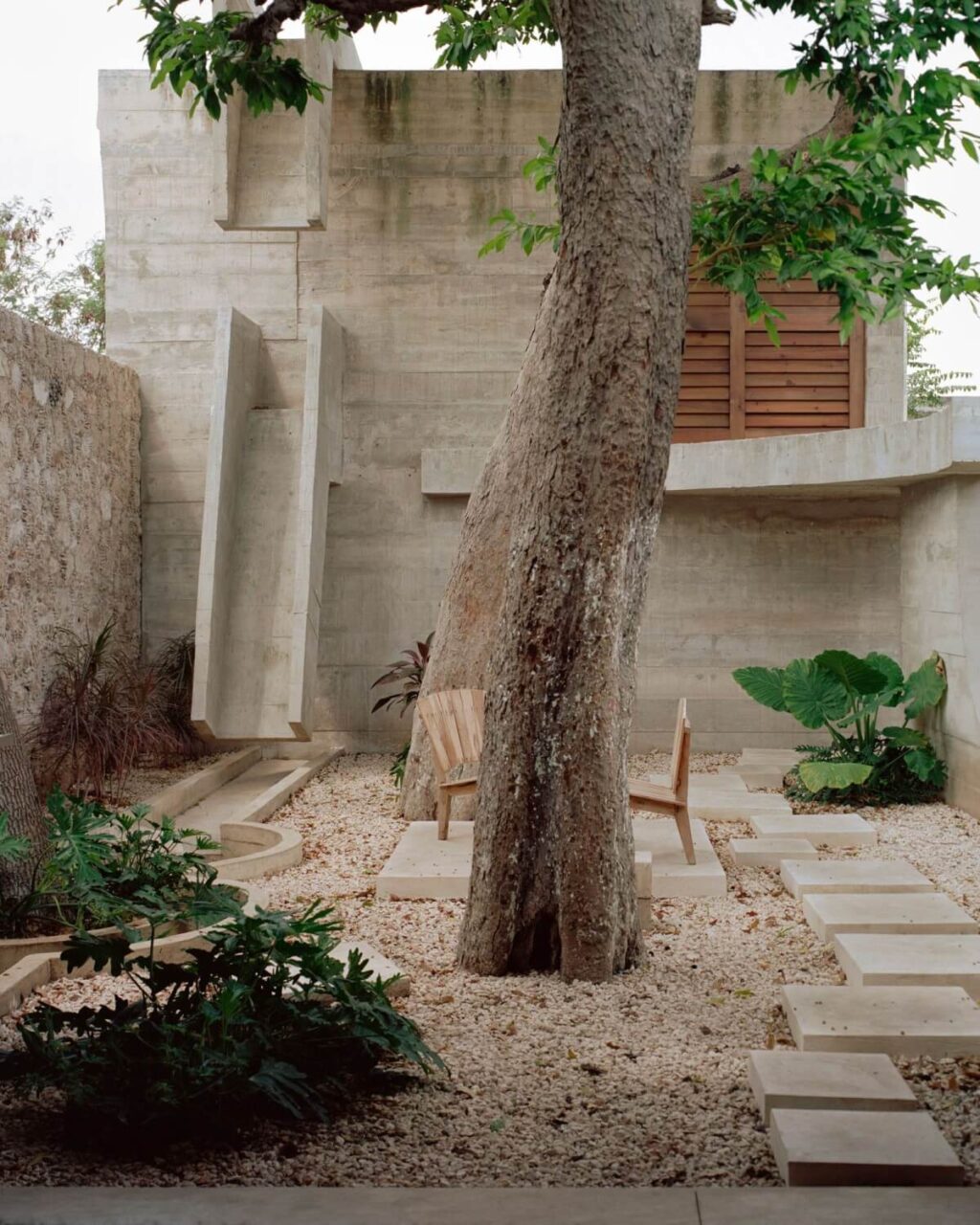 Merida House