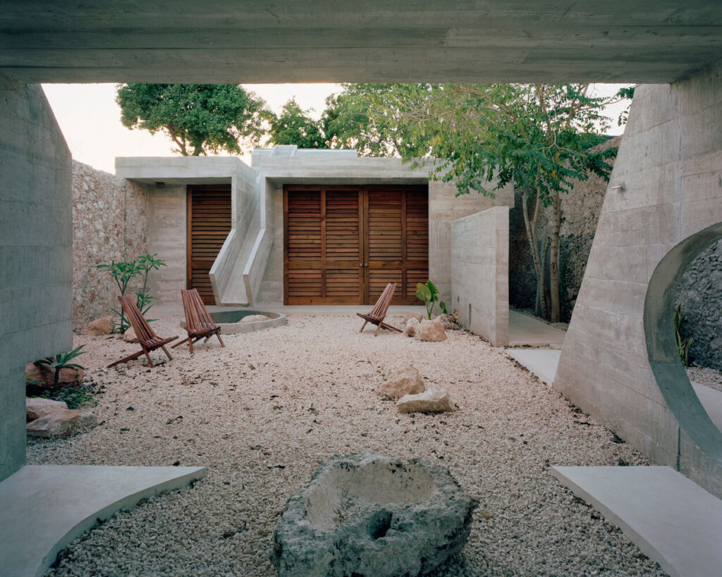 Merida House