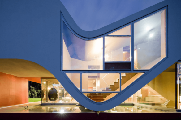 Futuristic House Designs 2020: Let’s Take a Trip to Future Homes! : An amazing picture depicting a beautiful scenery. The tones are just bold and mix flawlessly. Its composition is fantastic, with its features are also highly sharp.