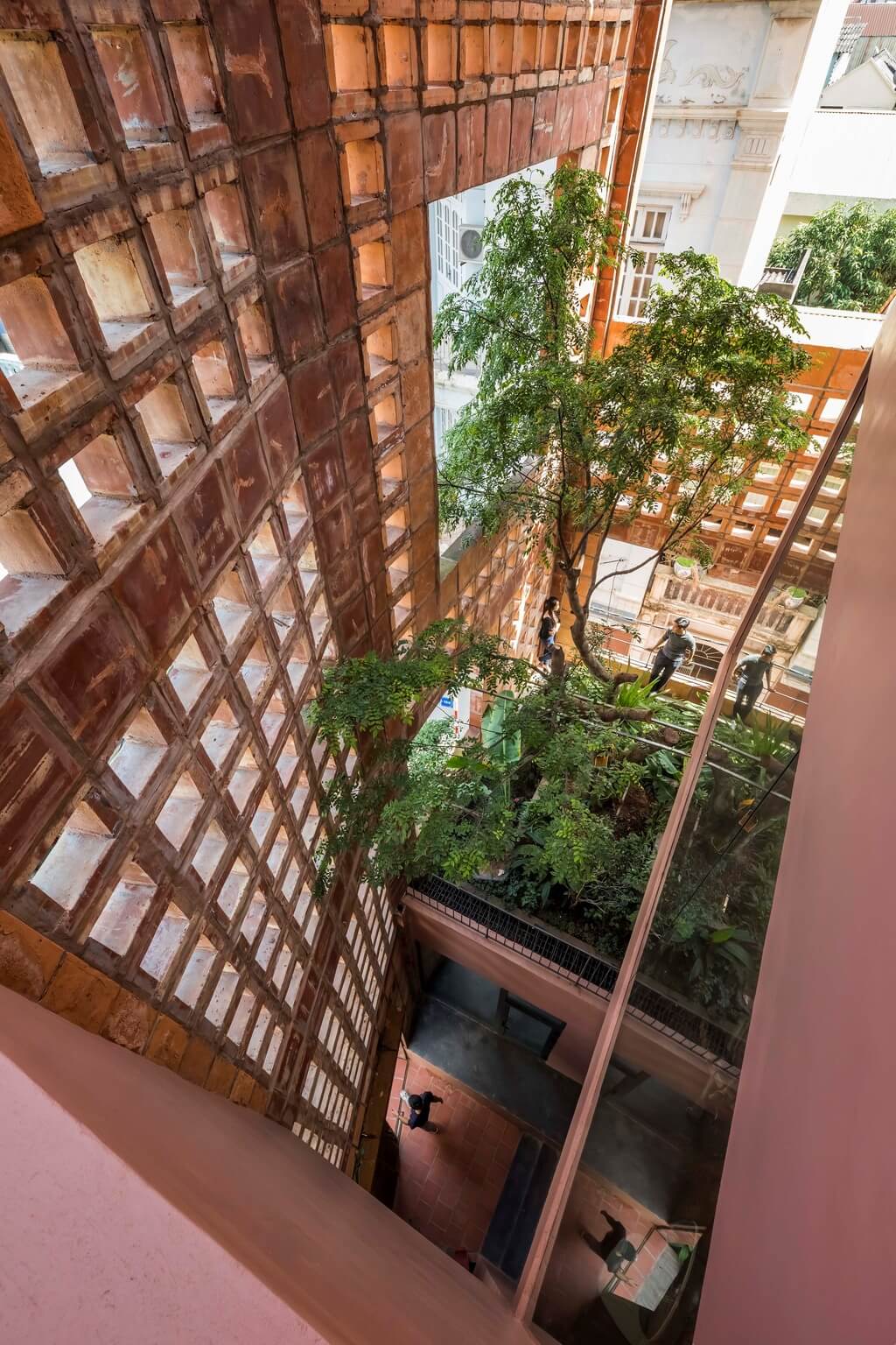 Bat Trang House