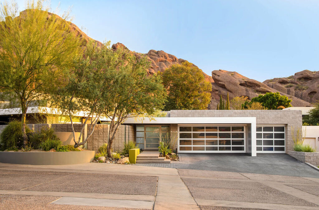 Echo Canyon Residence by Kendle Design Collaborative: A Timeless Take On Eco-Oriented Homes