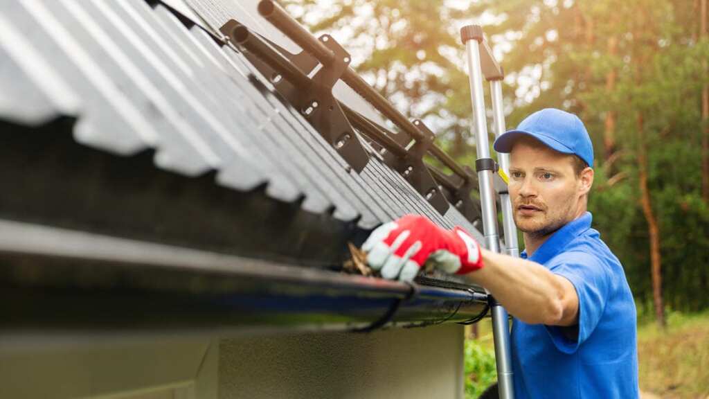 Thinking About Installing Your Own Gutters? Think Again