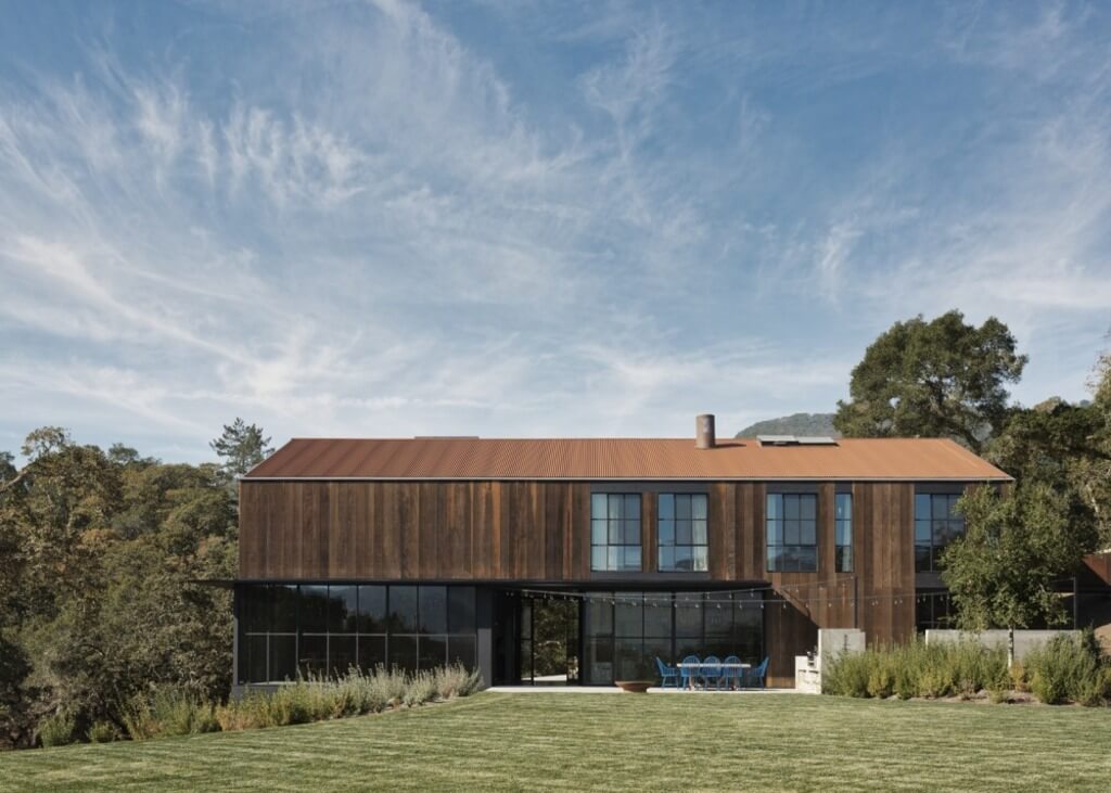 modern barn style house 