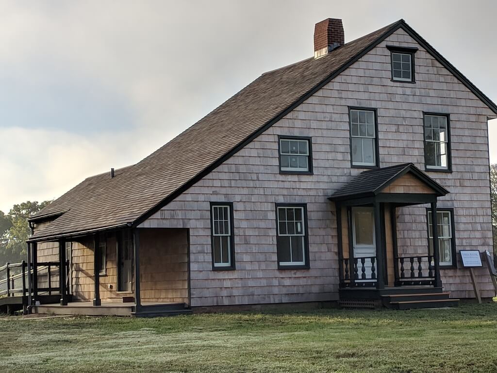 salt box house