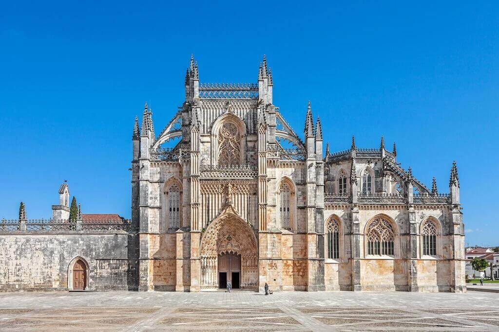 gothic houses