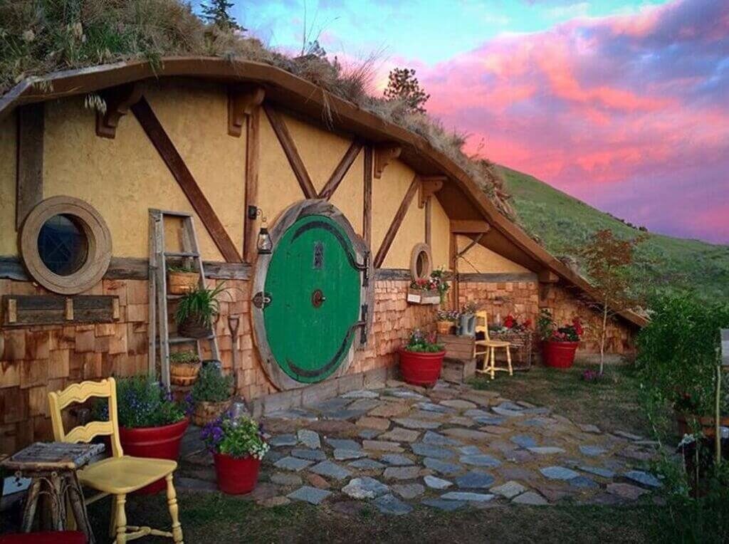 The Hobbit House of Russellville
