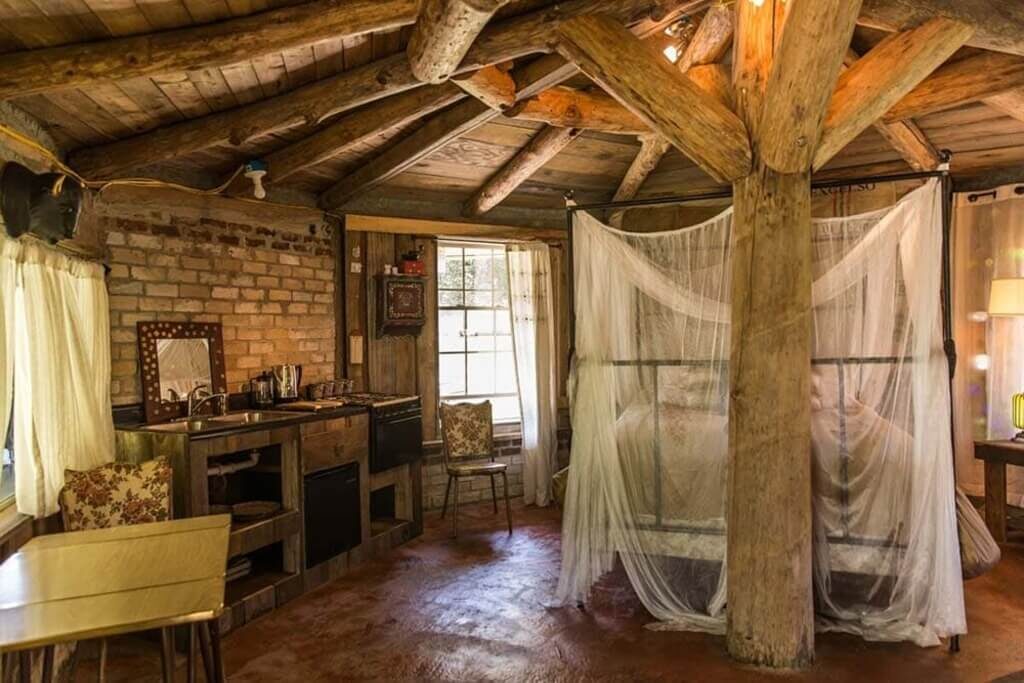 Hobbit House in the Hollow