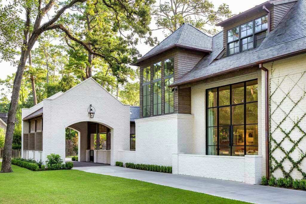 How to Paint a White Brick Wall Effectively?