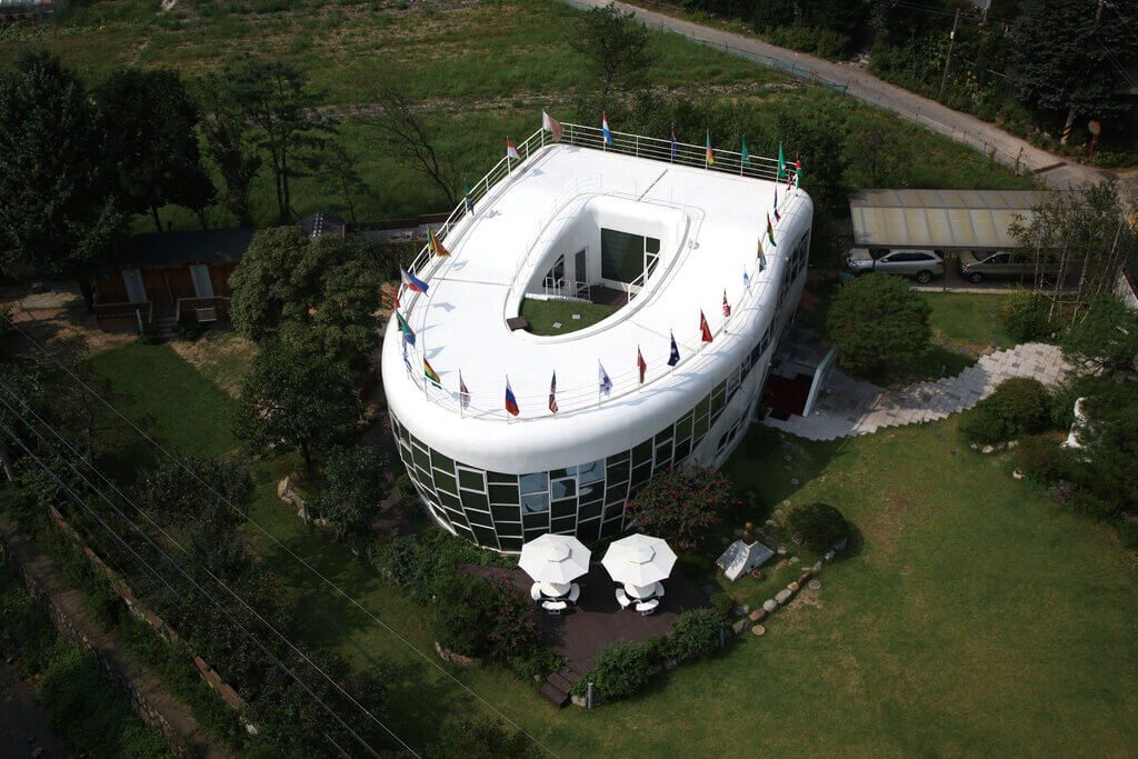 The Toilet House – Suwon, South Korea