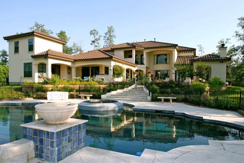 Buy a House or Apartment in Miami