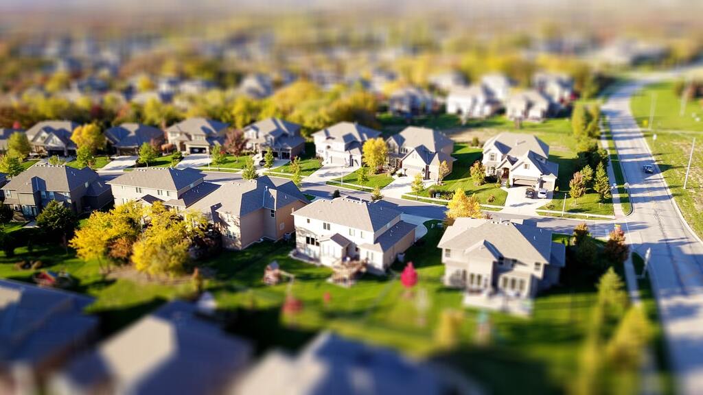 Types of Real Estate Syndication Deals
