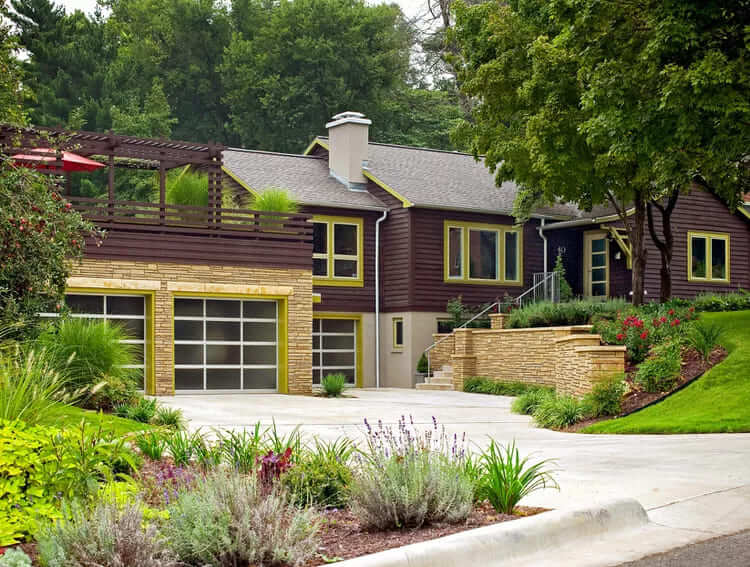 Chocolate and Sand exterior color