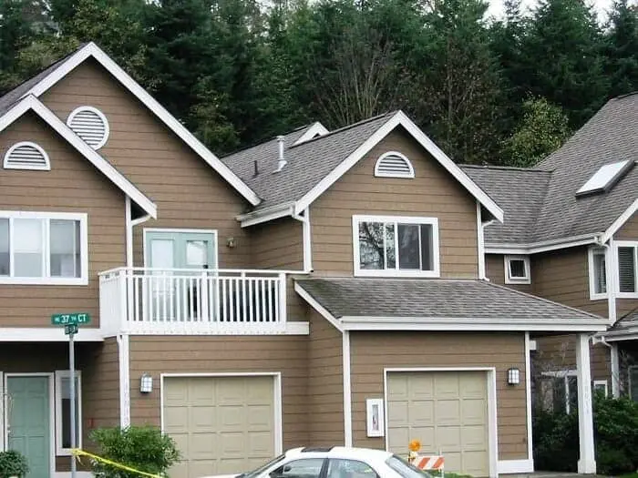 chocolate and ash exterior color