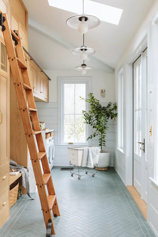 laundry room idea