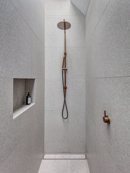 Walk in shower idea with sunlight