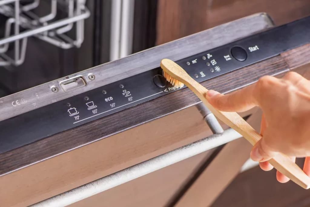 Cleaning the Exterior of the dishwasher