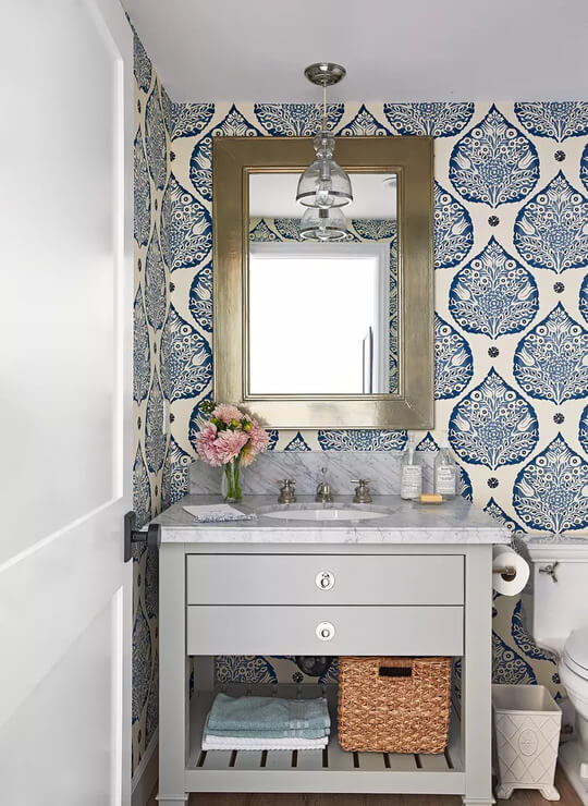 Freestanding Small Bathroom Vanity
