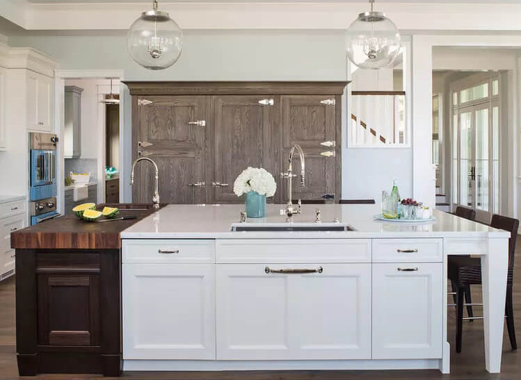 Kitchen Island with Seating and Double Sink