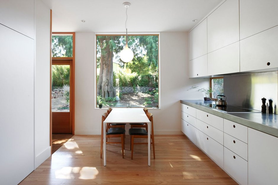 kitchen breakfast nook