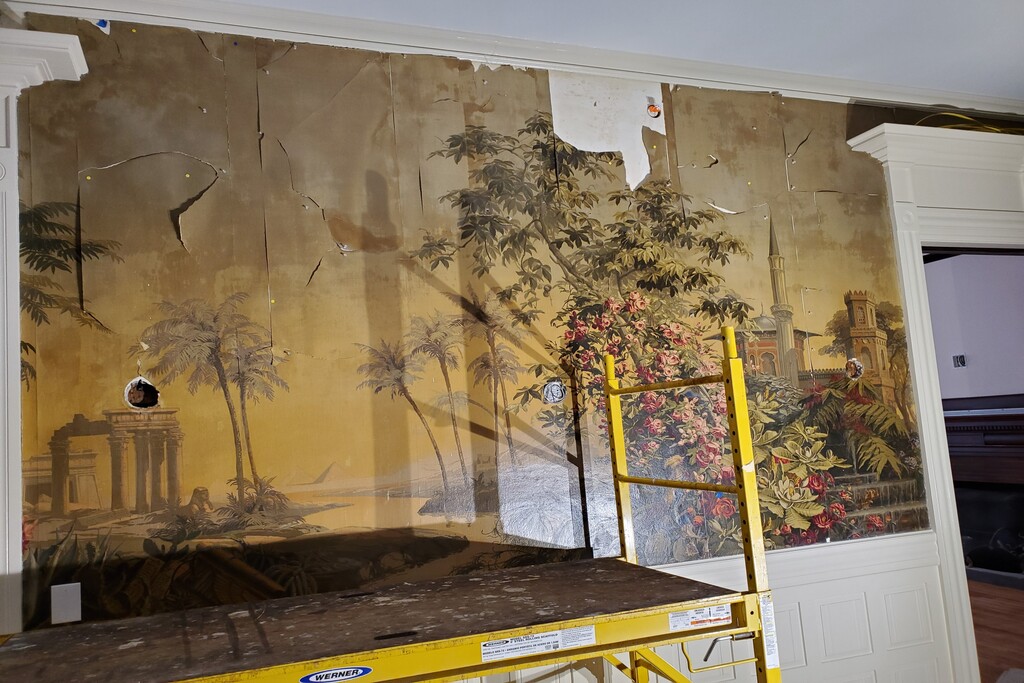 Historical significance of wallpaper